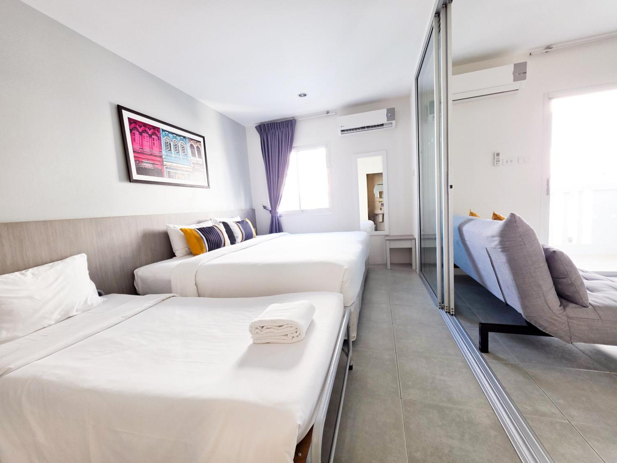 Recenta Suite Phuket Suanluang Exterior foto