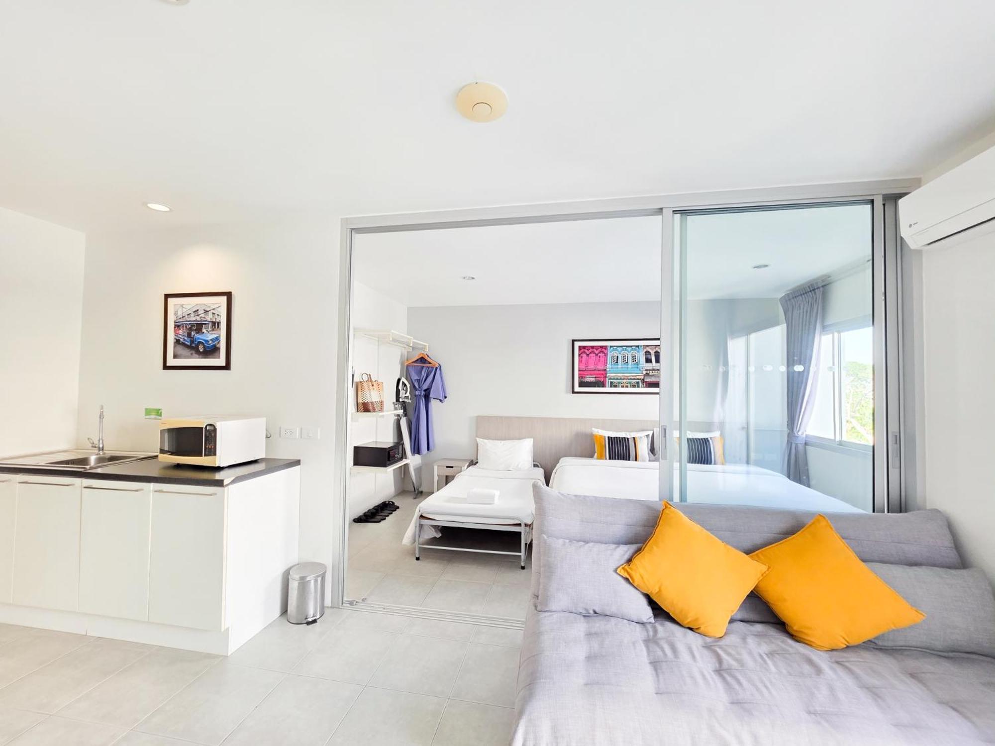 Recenta Suite Phuket Suanluang Exterior foto